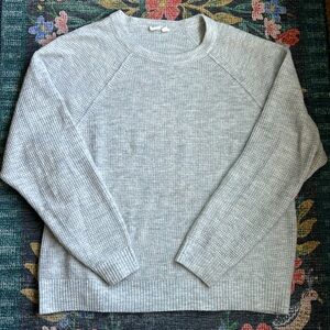 Gap Cozy Waffle Knit Textured Crewneck Gray Sweater, Size Large